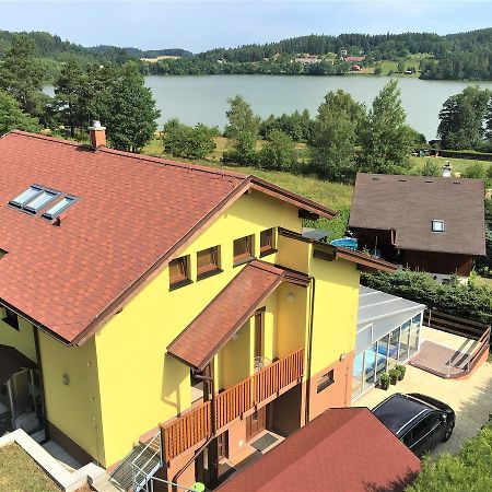 Penzion Hnacov Zavlekov Ngoại thất bức ảnh